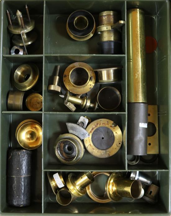 A large quantity of eyepieces for microscopes